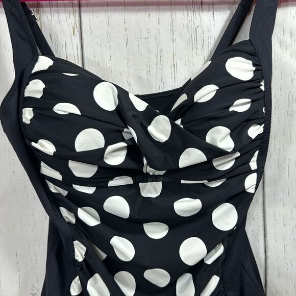 La Blanca Black White Polka Dot One Piece Swimsuit Ruched Retro Style Beach - Picture 3 of 16